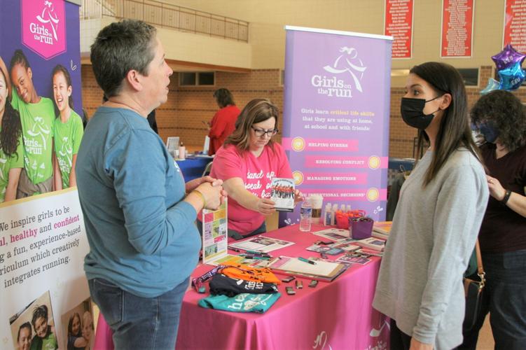 Volunteer fair connects public with nonprofits