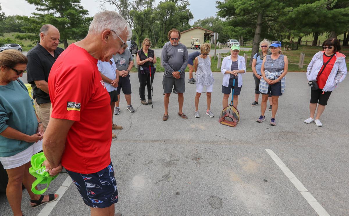 Beverly Shores teacher and his first elementary school class reunited
