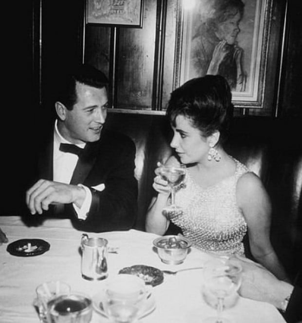 Rock Hudson and Elizabeth Taylor dining at Chasen's in 1959