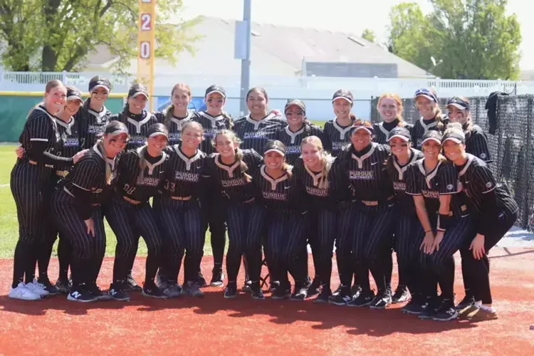 Sixteen from PNW Softball Earn Easton/NFCA All-America Scholar-Athlete Honors