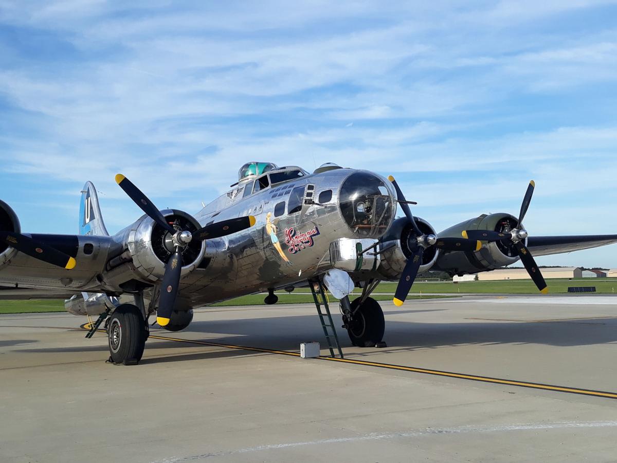 Wwii Plane Open For Tours And Rides In Laporte Local News Nwitimes Com