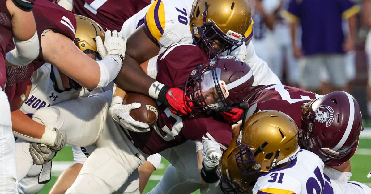 PHOTOS Chesterton hosts Hobart in high school football