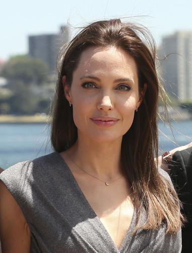 Jolie wants 'Unbroken' to be tale of hope