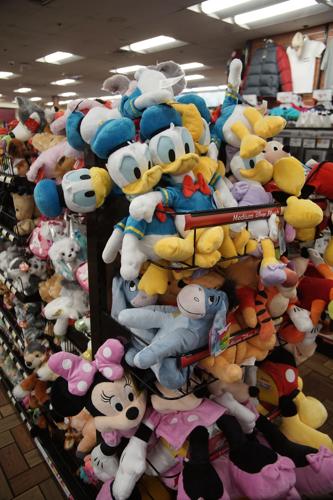 Disney closing its stores at Woodfield, Gurnee Mills and Aurora outlet mall