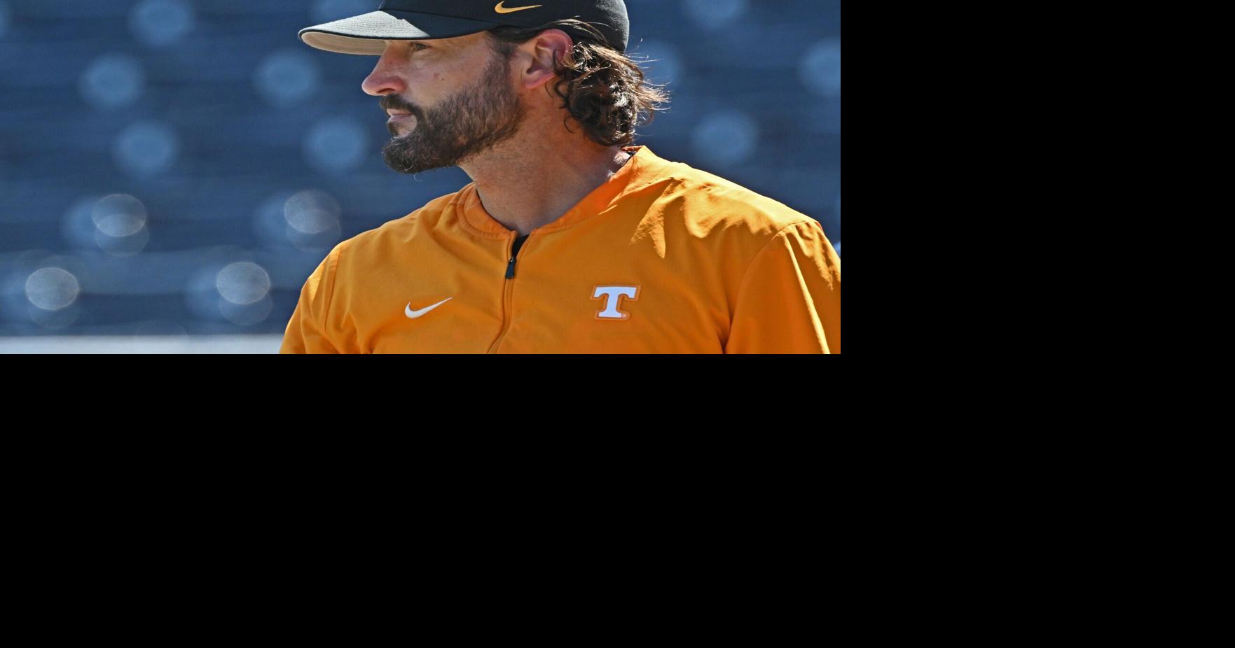 Tennessee head coach Tony Vitello looks on during batting practice be...