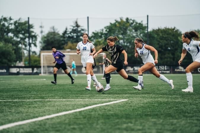Women's Soccer dominates Truman State in shut-out win