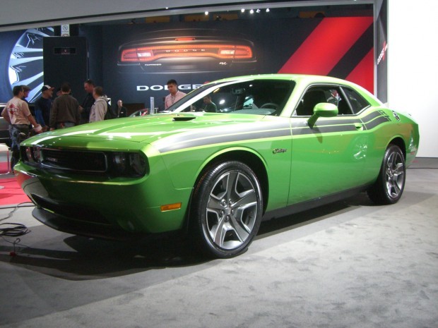 Dodge: Challenger R/T "Green wtih Envy" edition