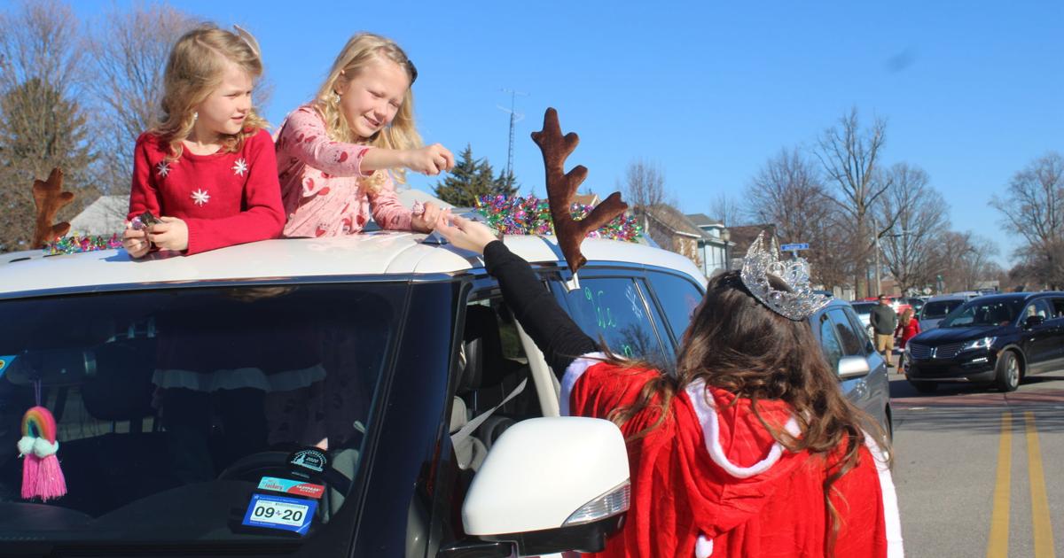 People flock to socially distanced Santa Parade in LaPorte