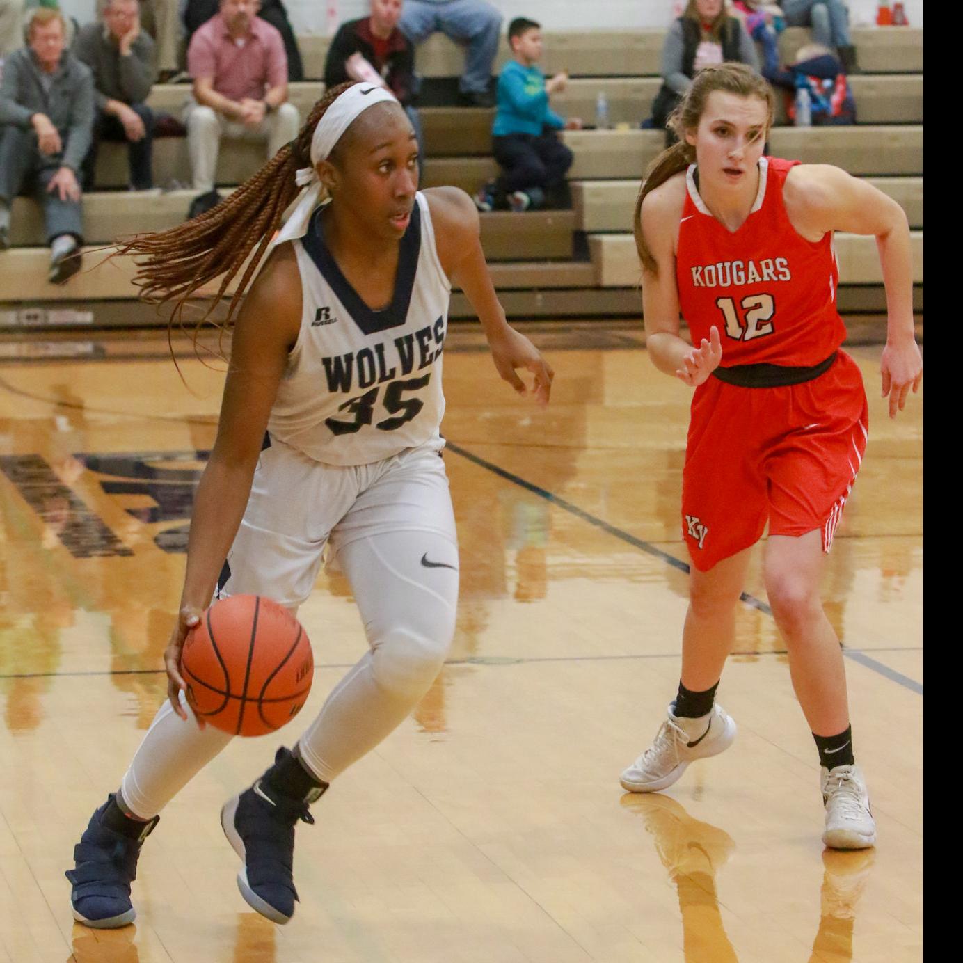 Mc S Thompson Draws D I Interest With Support From High School