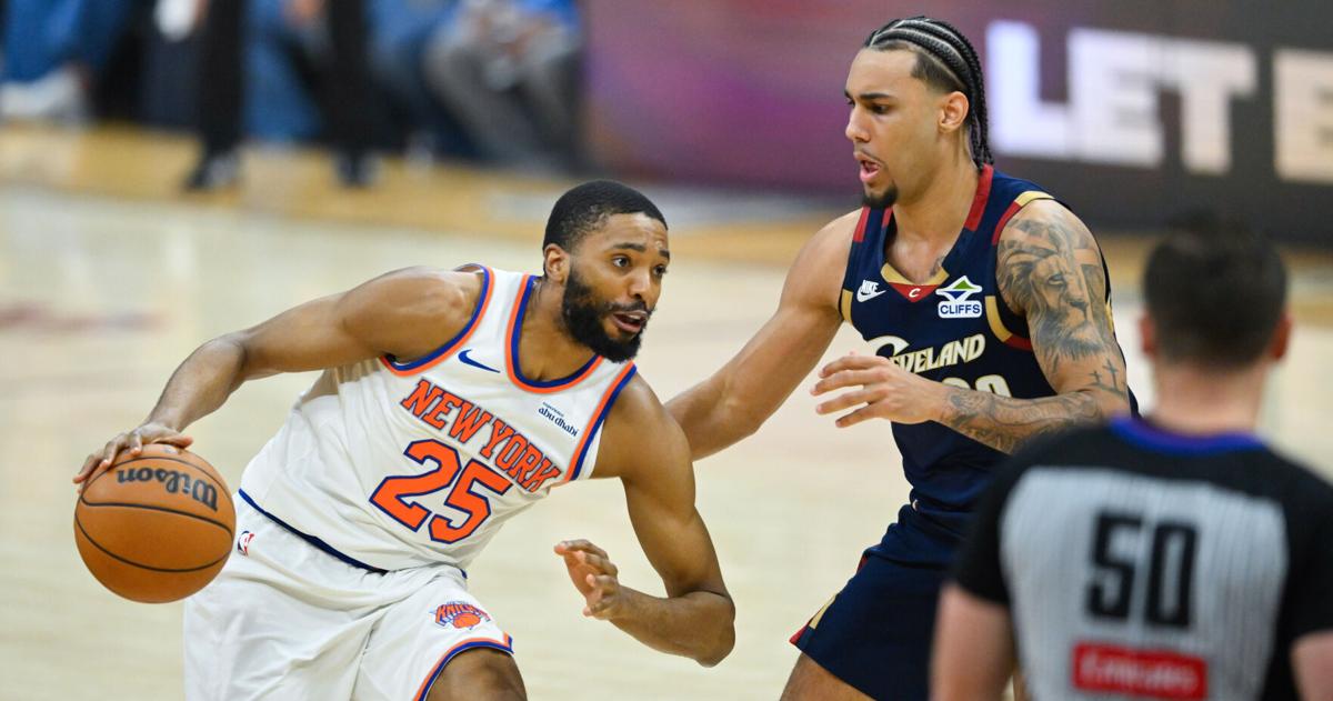 Knicks' Bridges Drives Past Cavaliers' Tyson in Game 3 of Eastern Conference Finals