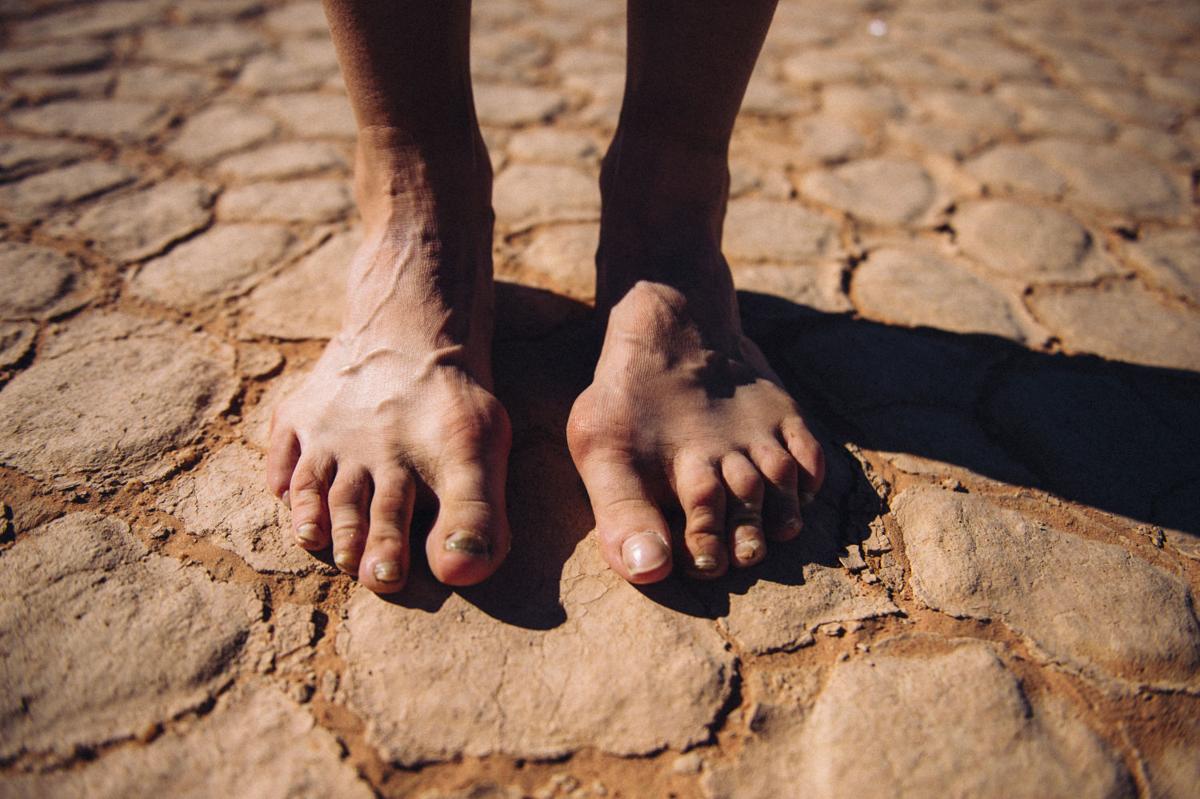 Mina Guli Nwitimes Com Mina guli founder and ceo of thirstforwater.org a water advocate, an environmental lawyer and a pioneer athlete, at 22, mina guli was told she would never be able to run again after breaking her back. nwi times