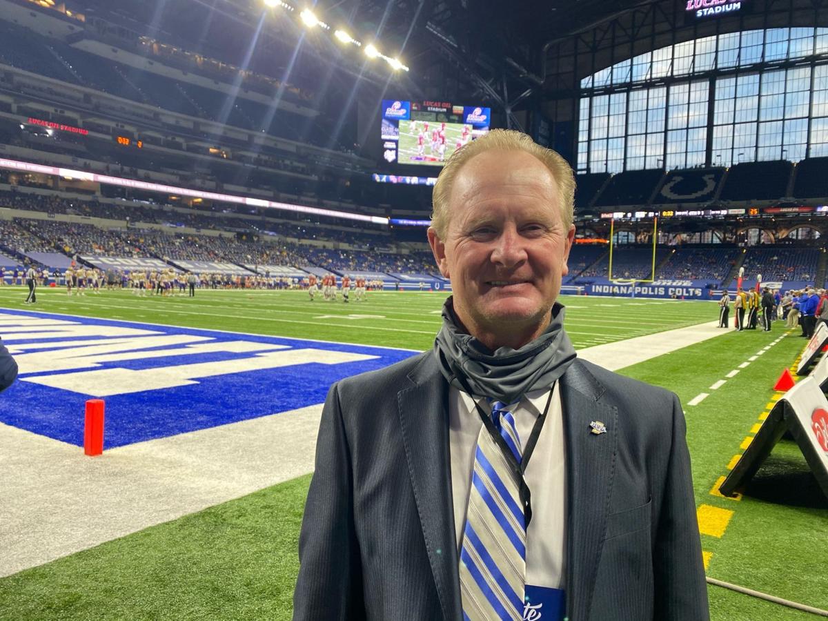 Andy Simpson, official