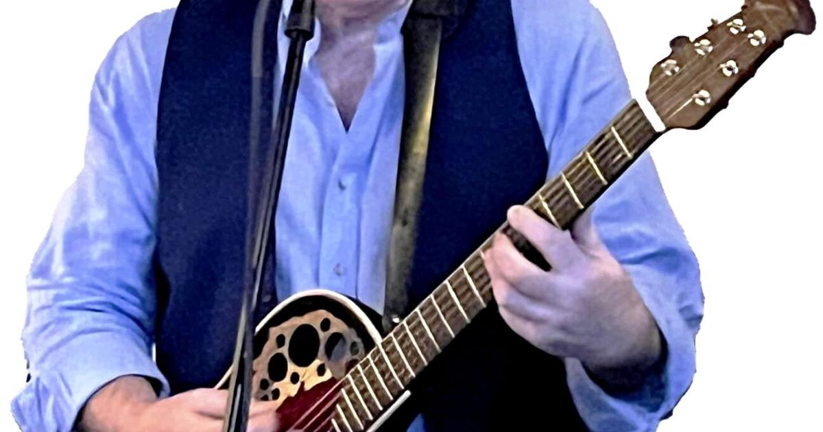 Cantafio busts out early baby boomer hits