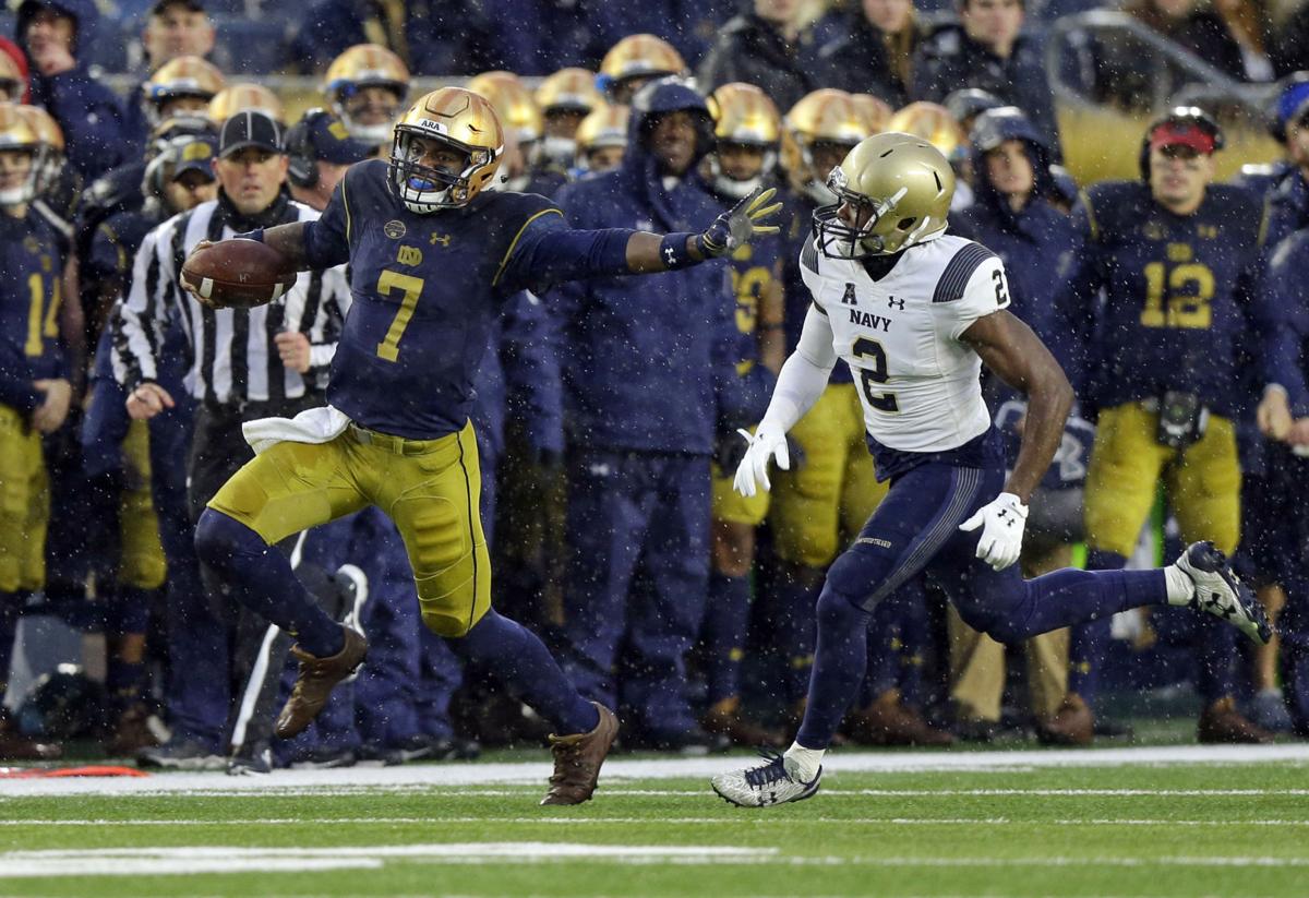 Notre Dame Rebounds To Edge Navy Notre Dame Fighting Irish Football Nwitimes Com