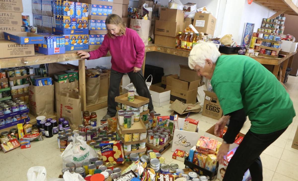 Food Pantries Fill Cupboards Hearts Lake County News Nwitimes Com