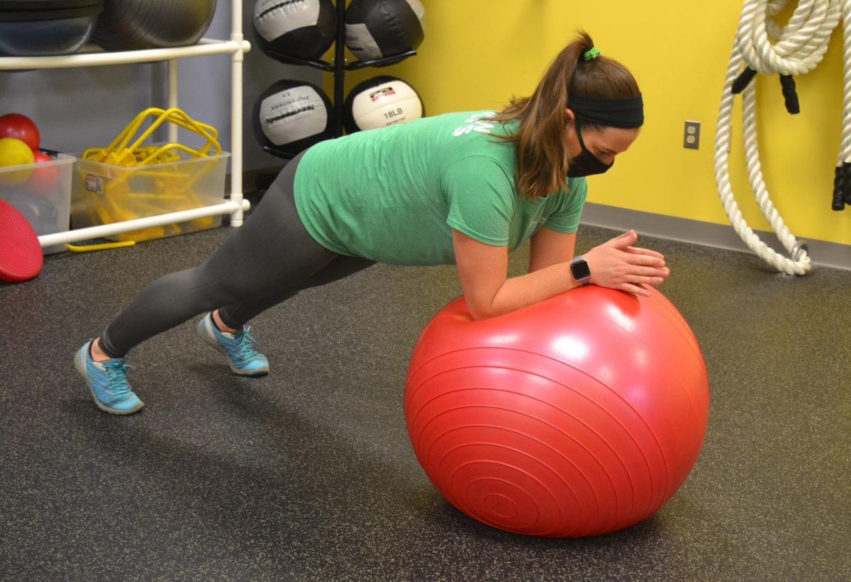 SB Ball plank