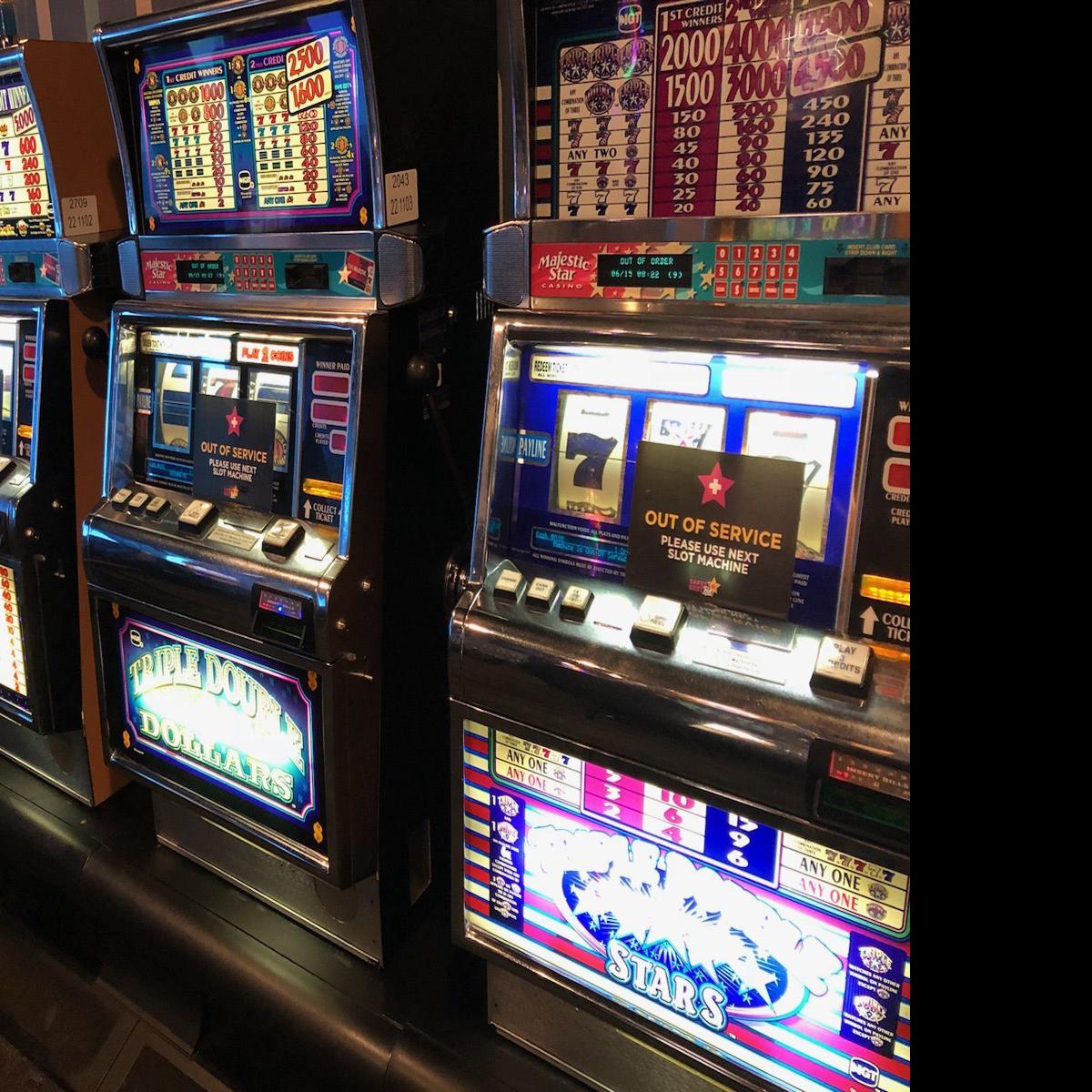 First slot machine ever made