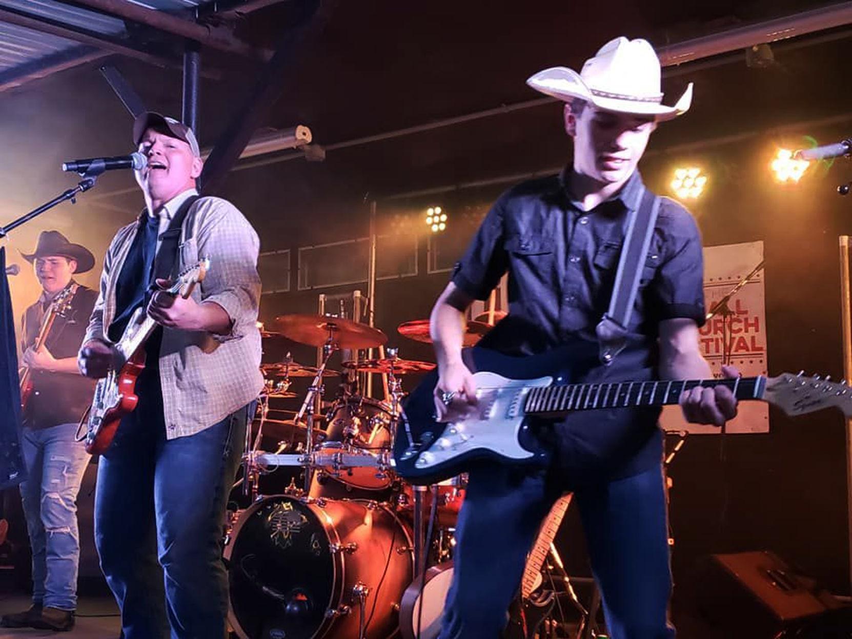 Henrich Brings The Party Home To The Region Music Nwitimes Com