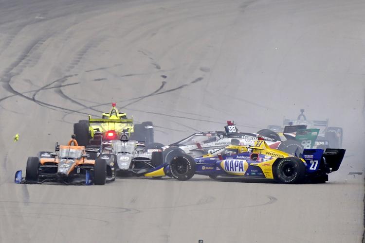 Scott Dixon beats Takuma Sato at Gateway in reverse finish of Indy 500