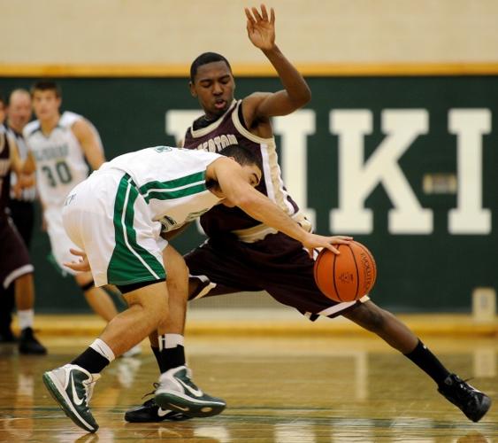 Times Indiana Male Athlete of the Year: Valpo's Jerrick Suiter