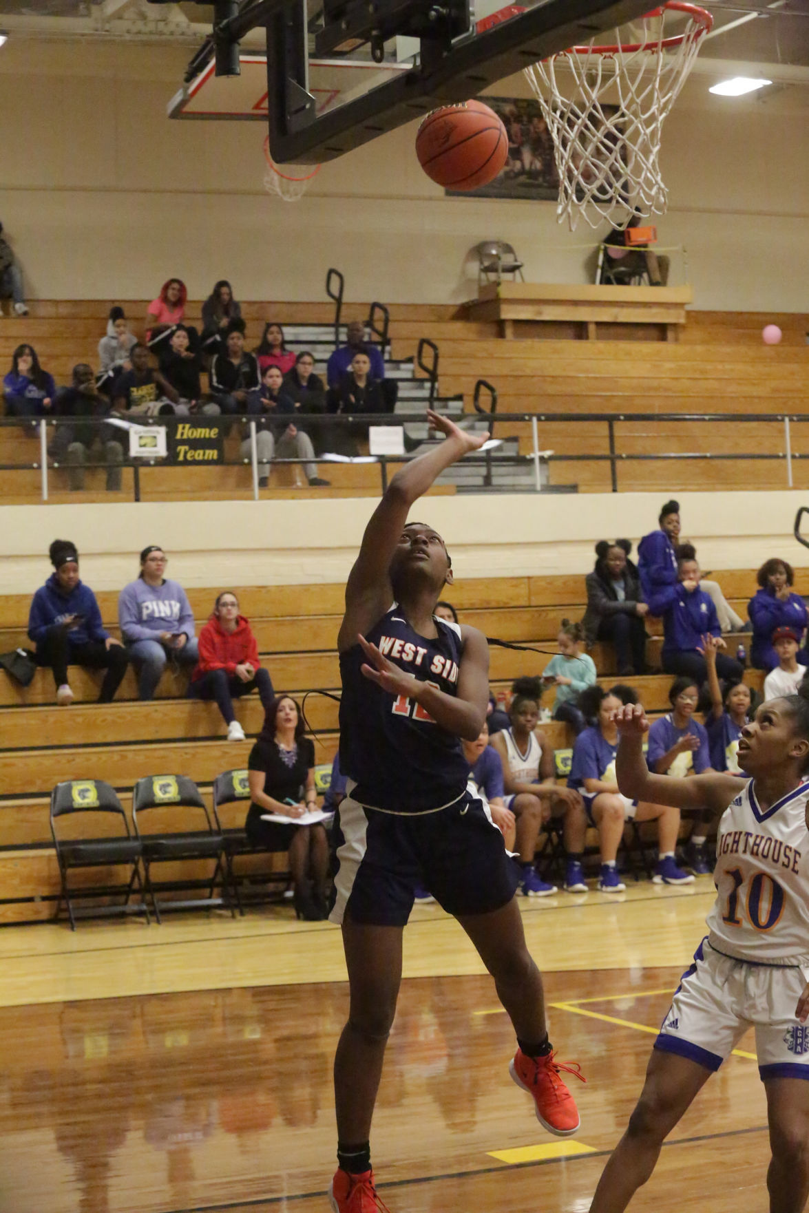 GIRLS BASKETBALL Shaw, Barnes lead West Side to big sectional win over