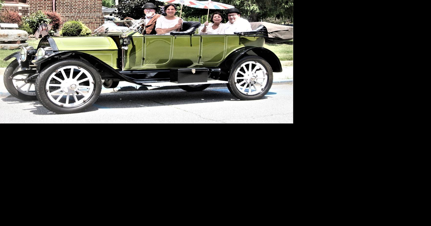 Car returns to Hobart parade 108 years later