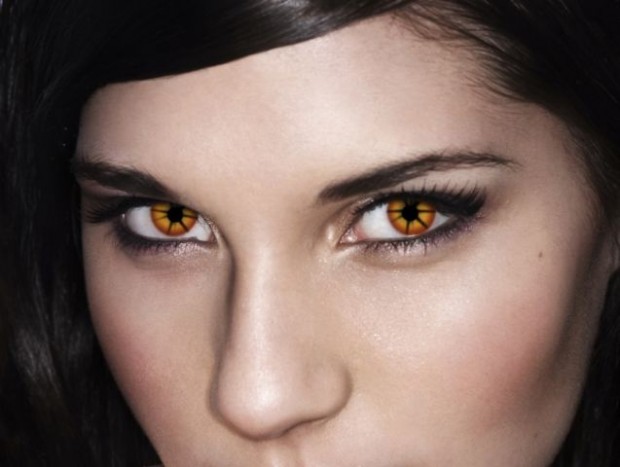 Decorative Contact Lenses Can Cause Permanent Damage