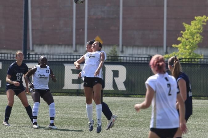 Women's Soccer shuts out Winona State in final non-conference tilt