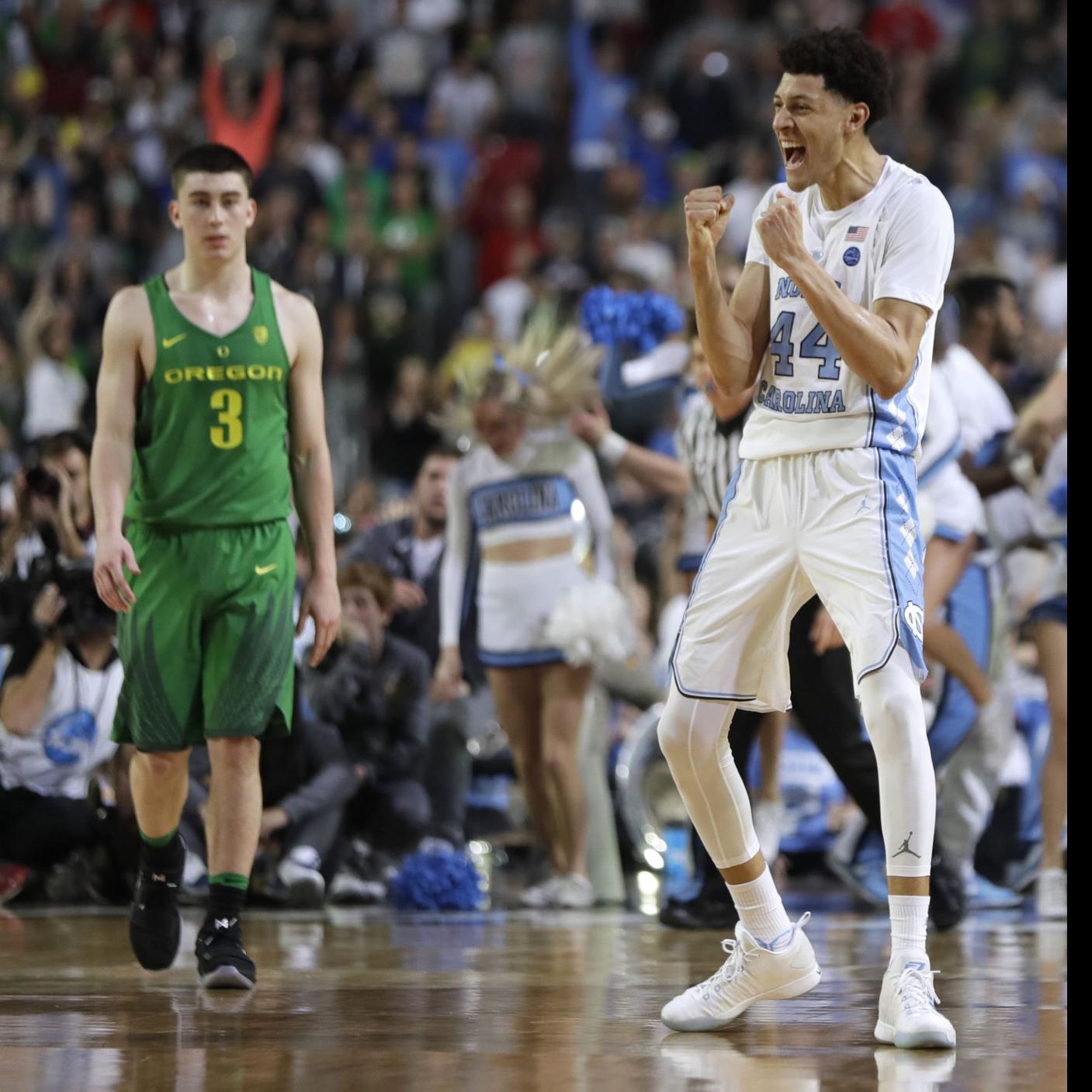 Gonzaga N Carolina Feature Beastly Bigs In Ncaa Title Game