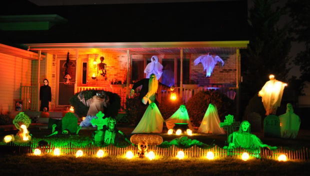 Image Result For Decorated Houses For Halloween