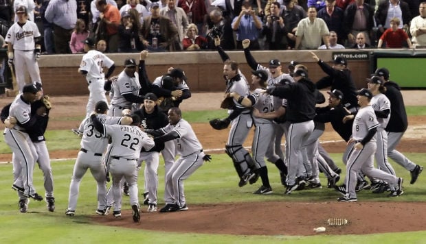 Chicago White Sox's Ozzie Guillen celebrates the teams 1-0 win