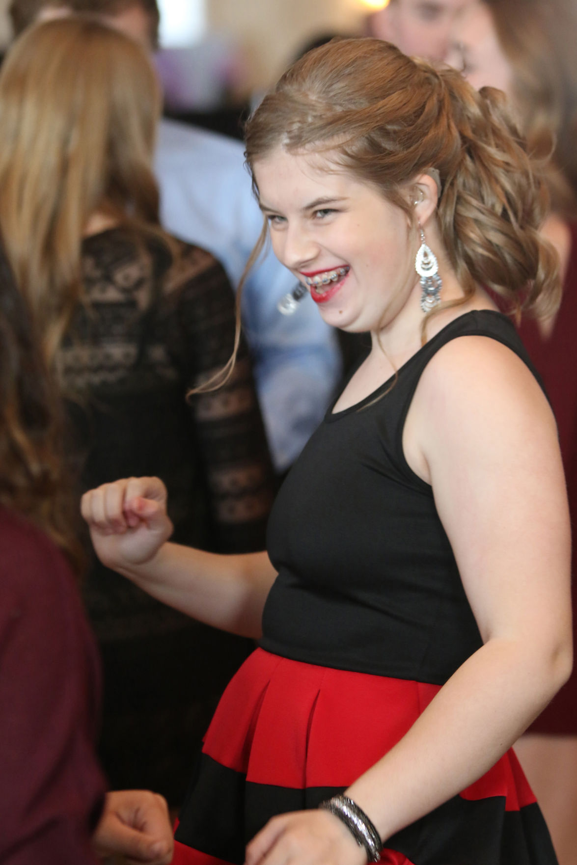 042417-fea-prom 042417-fea-prom 2.JPG