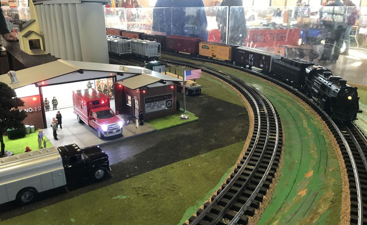 All aboard Annual model train show draws fans of all ages Lake
