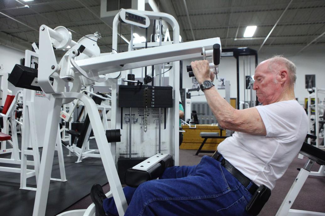 Uplifting story 90yearold Portage man hits the gym almost every day