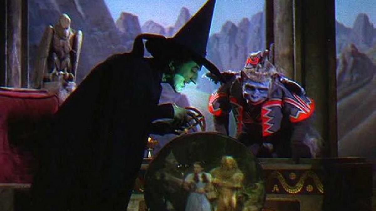Offbeat Wizard Of Oz A Film Influence On Everyone From Oprah To John Waters Offbeat With Phil Potempa Nwitimes Com Offbeat Wizard Of Oz A Film Influence On Everyone From Oprah To John Waters Offbeat With Phil Potempa Nwitimes Com