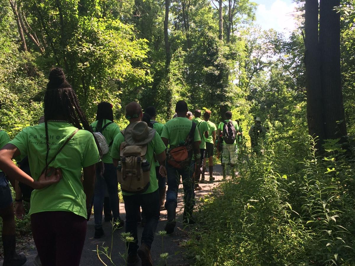 Shedd Aquarium brings Chicago teens to volunteer at the ...