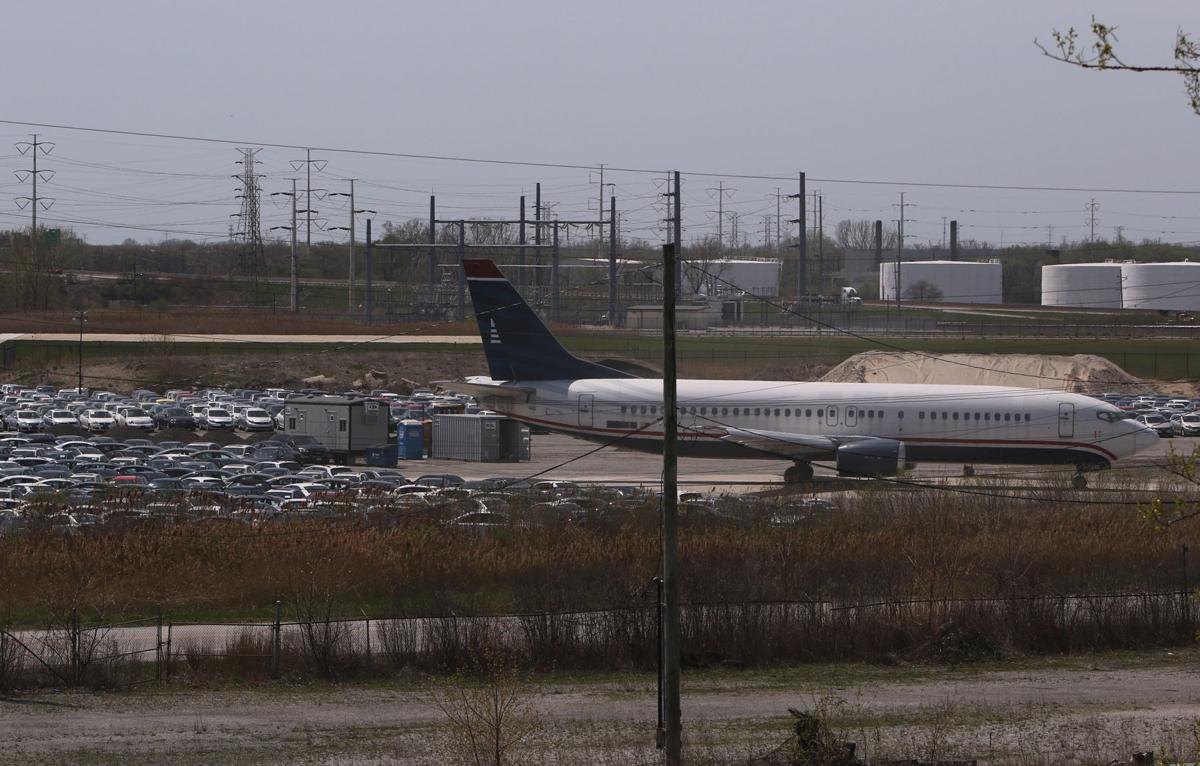 Gary airport signs on to Airport Road reconstruction NWI