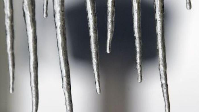 Temperature Fluctuations Ice Dams And The Risk To Your Home Home Garden Nwitimes Com