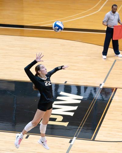 Volleyball drops hard-fought battle at Northern Michigan