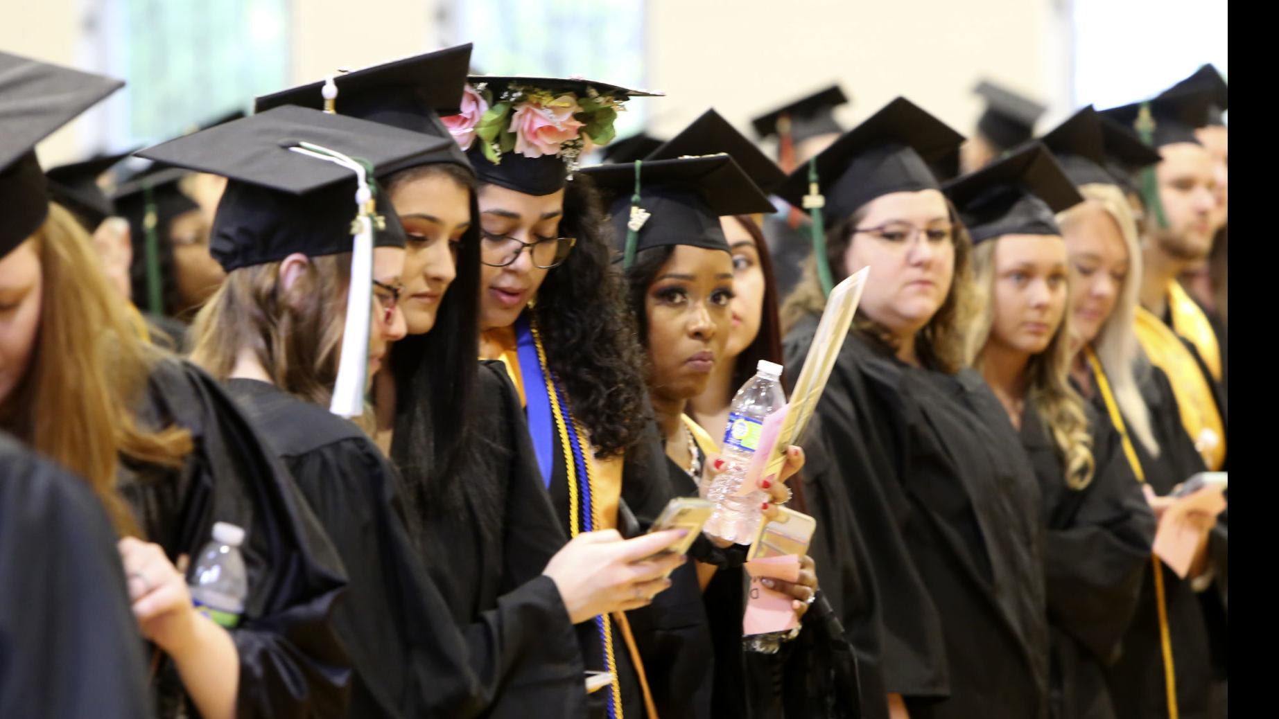 Ivy Tech Lake County Graduates Celebrated Online Amid Covid 19