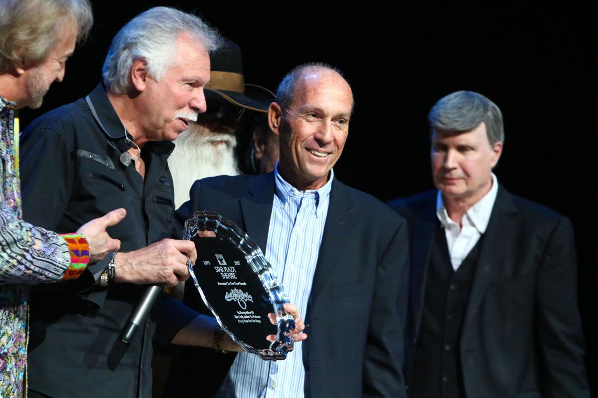 Oak Ridge Boys Christmas Show