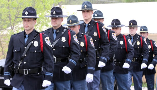 Valparaiso police receive thanks for their service