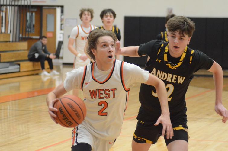 L-W East, L-W Central, Sandburg, Provident girls take regional titles in basketball