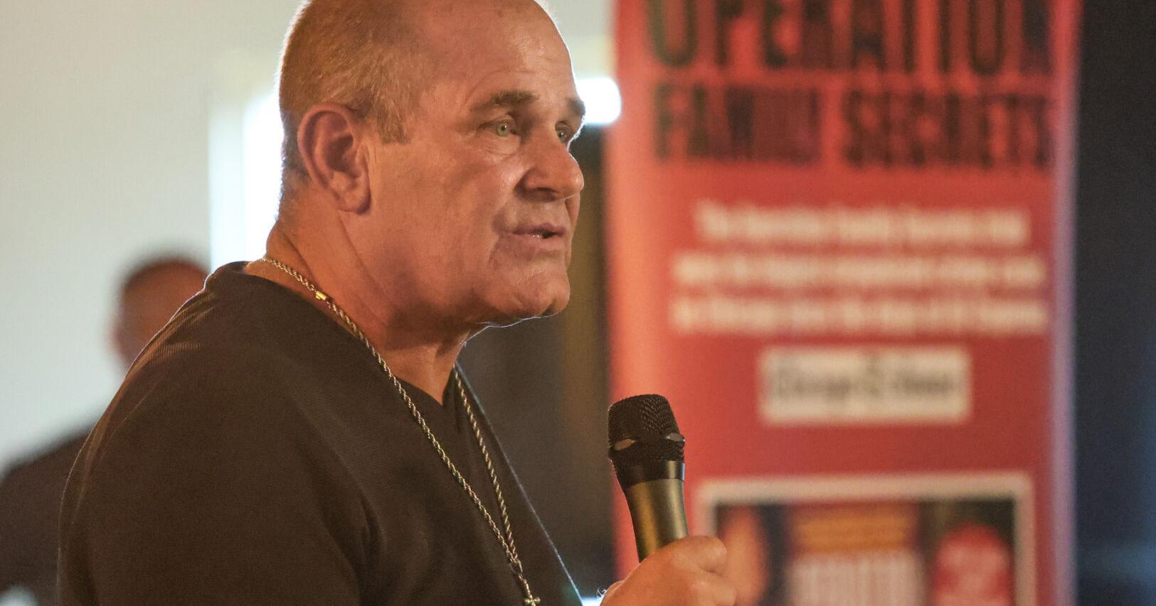 JERRY DAVICH: Frank Calabrese Jr.'s 'family secrets' ratted out his Chicago mobster father, with ties to Region - Vimarsana News