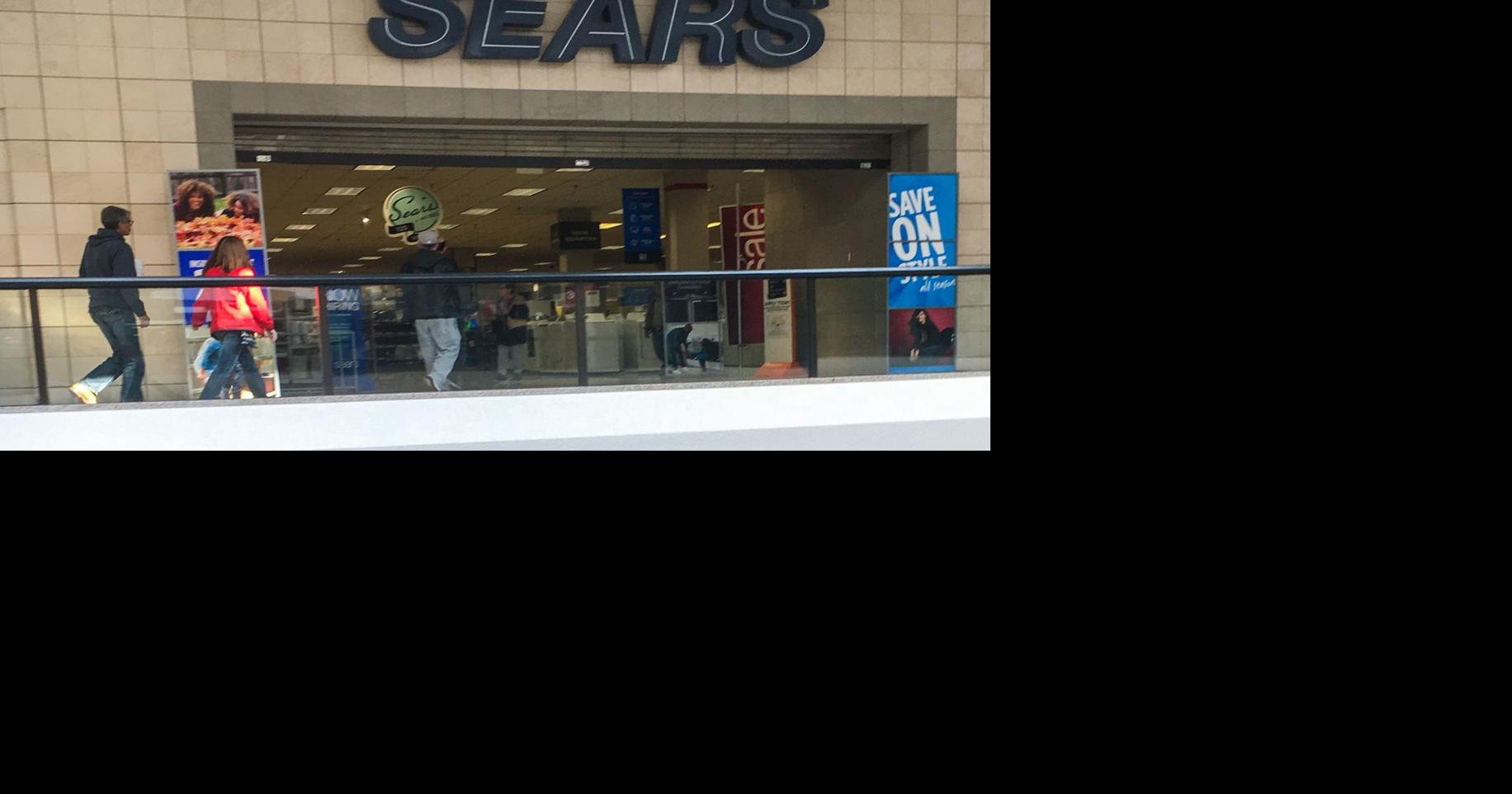 Sears Closing Last Department Store In Illinois