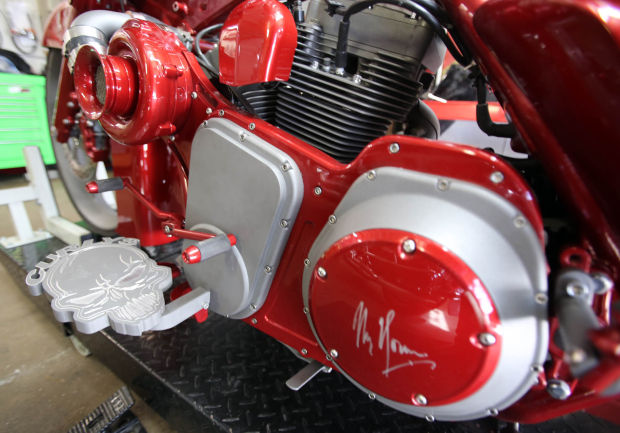 curly's custom cycles