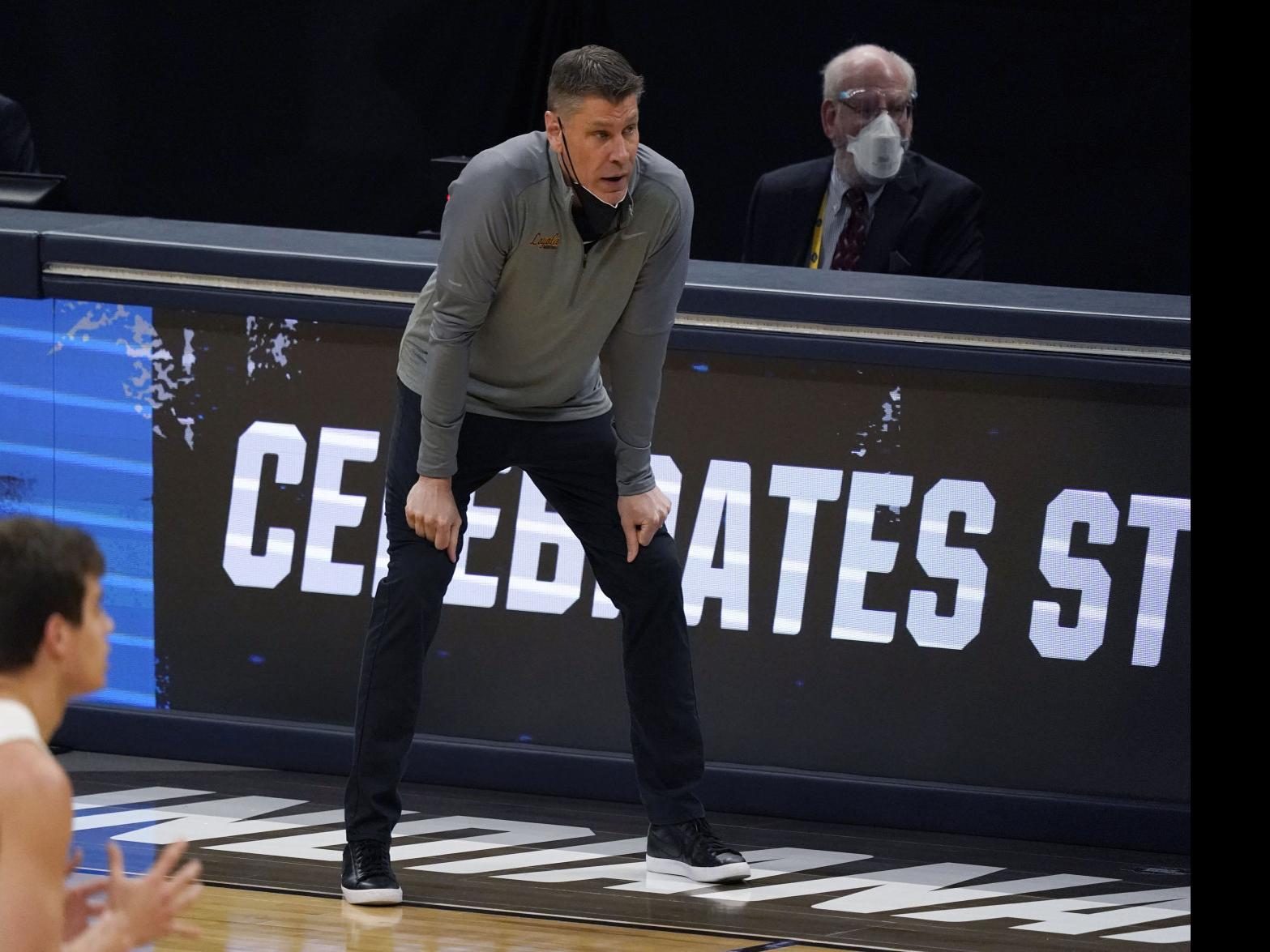 loyola-coach-porter-moser-heading-to-oklahoma-ap-source-says