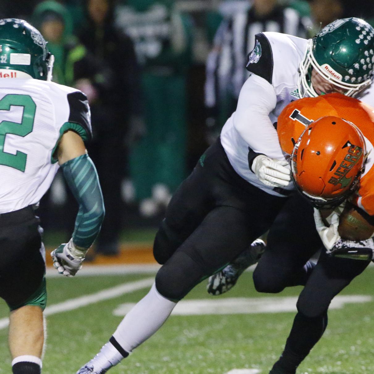 Local Football Trio Heading To Vu Valparaiso University