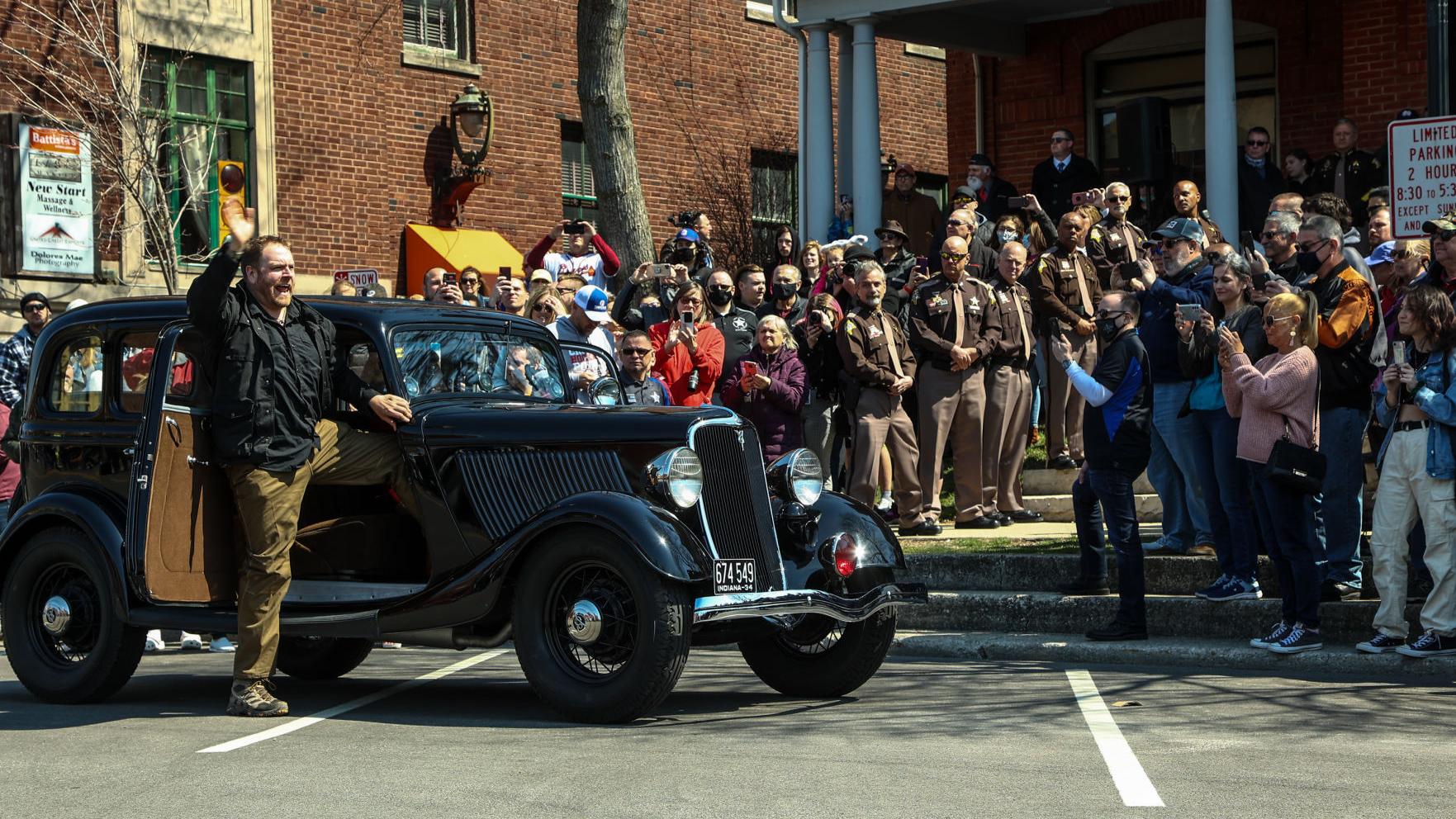 Show featuring car Dillinger stole airing on national television - Vimarsana News