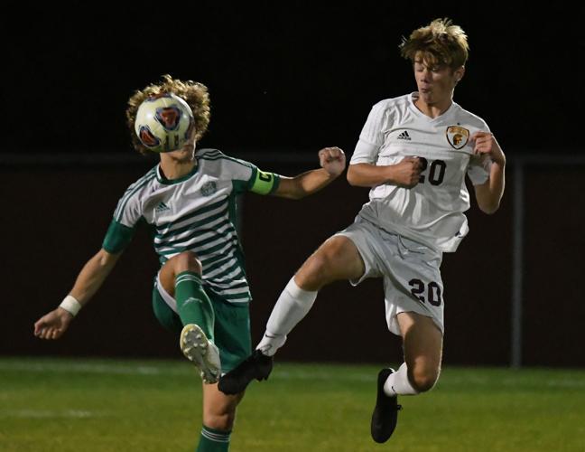 Chesterton wins 11th straight over Valparaiso in sectional semifinal